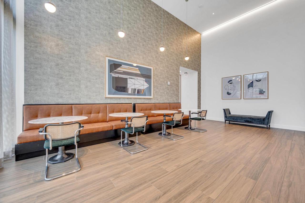 Charming Apt In The Heart Of Downtown With Free Parking Miami Exteriör bild